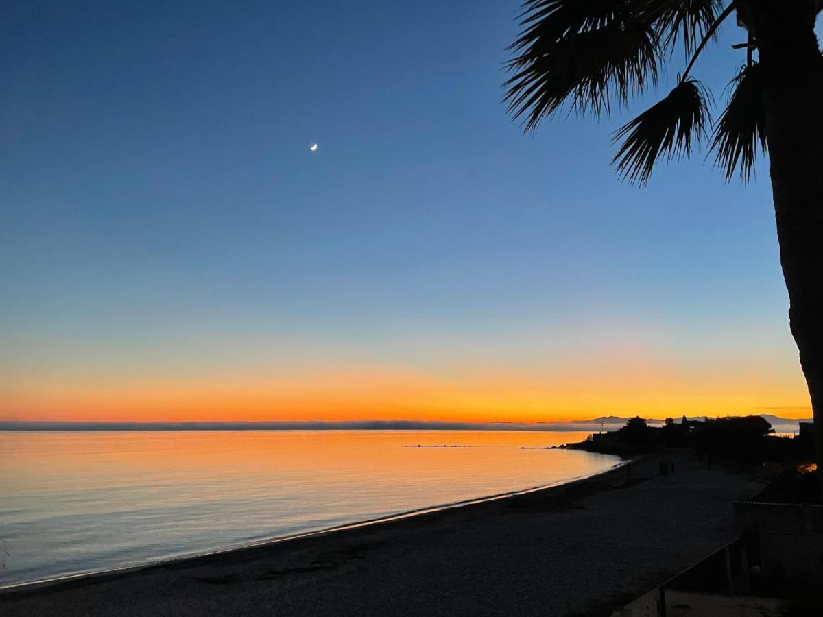 Villa By The Beach Sant'Andrea  المظهر الخارجي الصورة