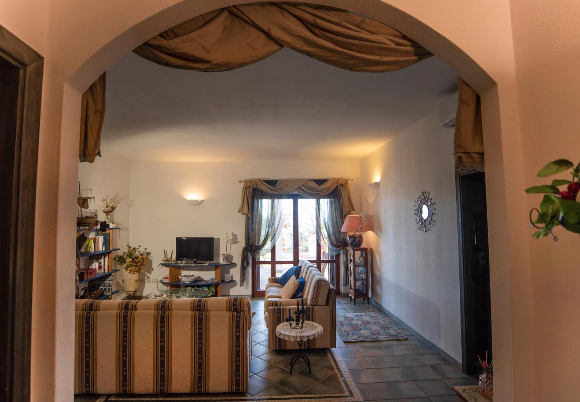 Villa By The Beach Sant'Andrea  المظهر الخارجي الصورة