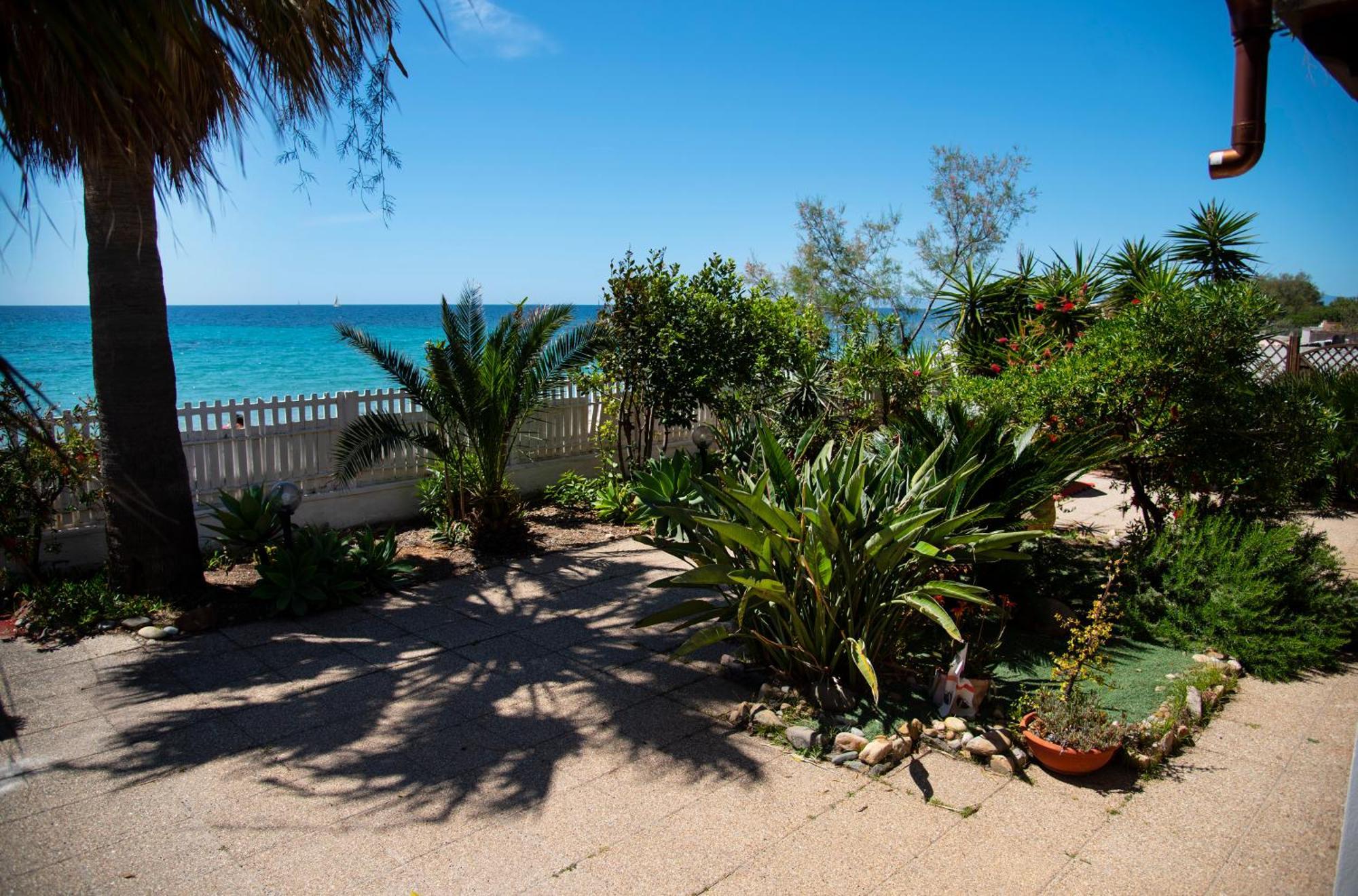 Villa By The Beach Sant'Andrea  المظهر الخارجي الصورة