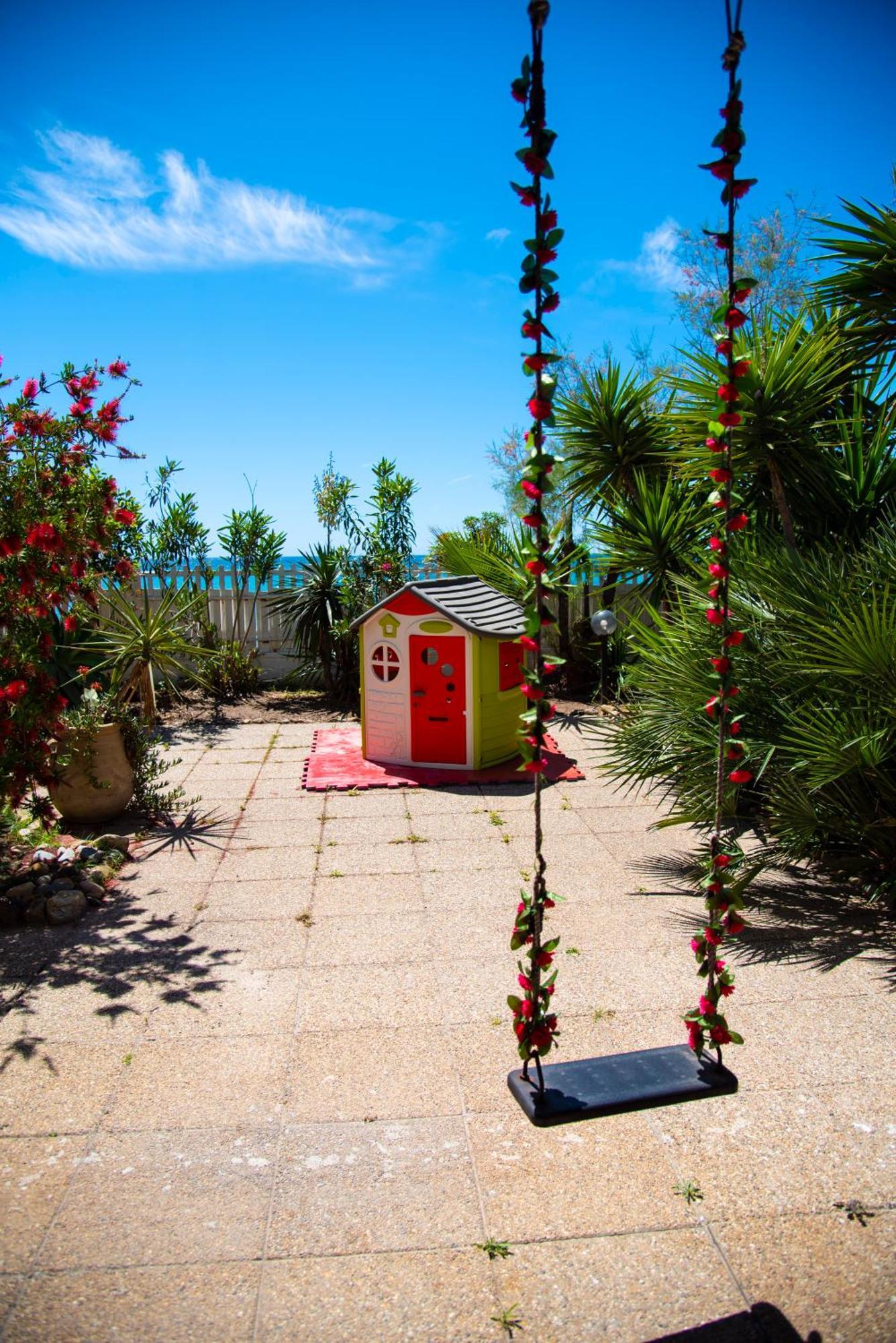 Villa By The Beach Sant'Andrea  المظهر الخارجي الصورة